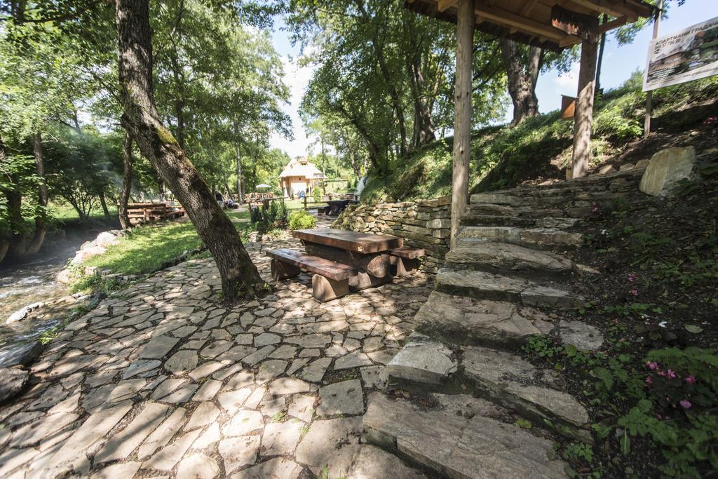 Gradacka Banja Brvnare Apartment Bagian luar foto