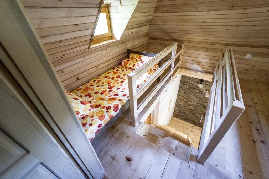 Gradacka Banja Brvnare Apartment Bagian luar foto